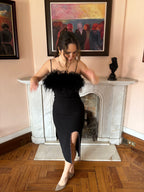 Iris negro - Rebecca Vallance