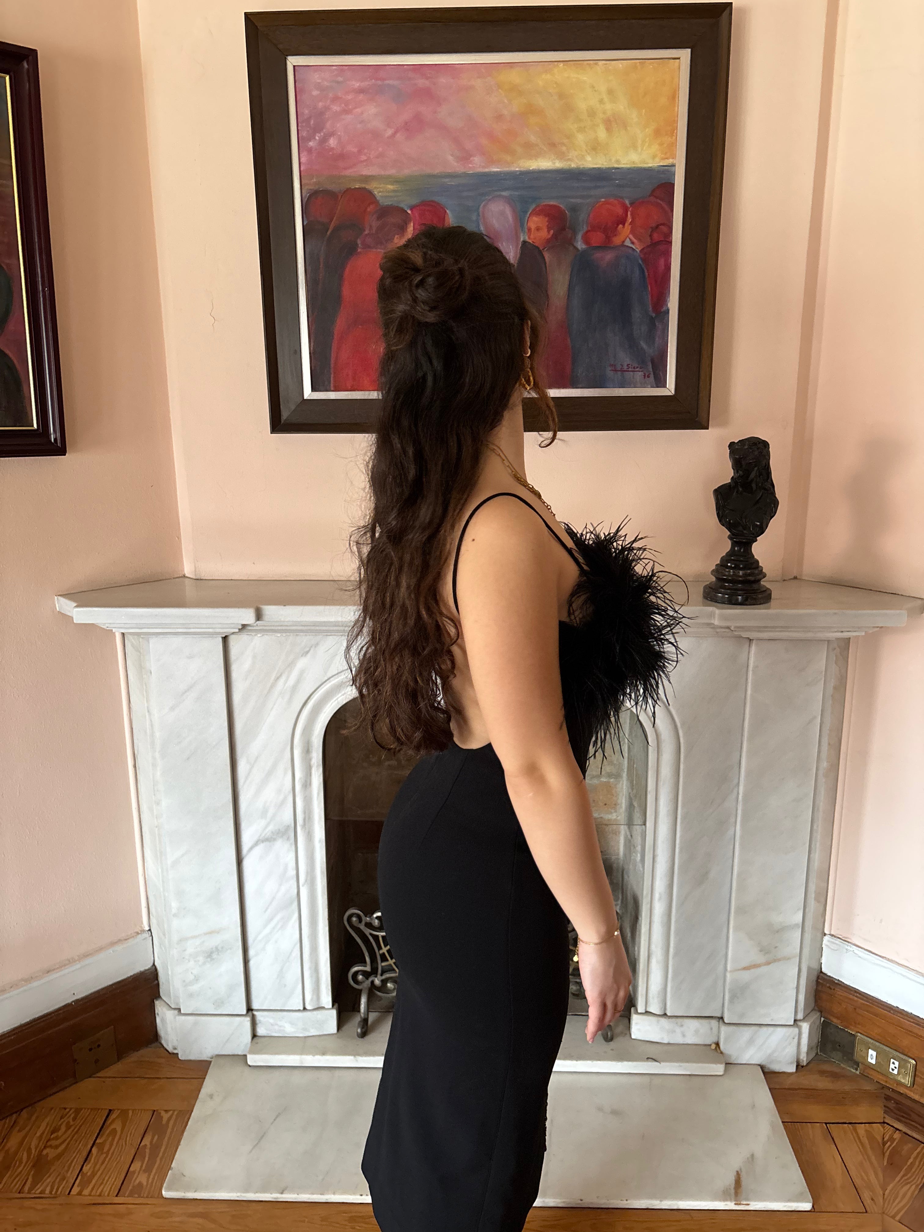 Iris negro - Rebecca Vallance